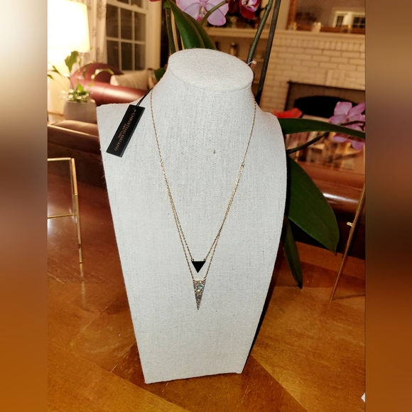 NWT-❤️-Christian Siriano-Goldtone 2 layered-Triangle Necklace - Picture 4 of 4